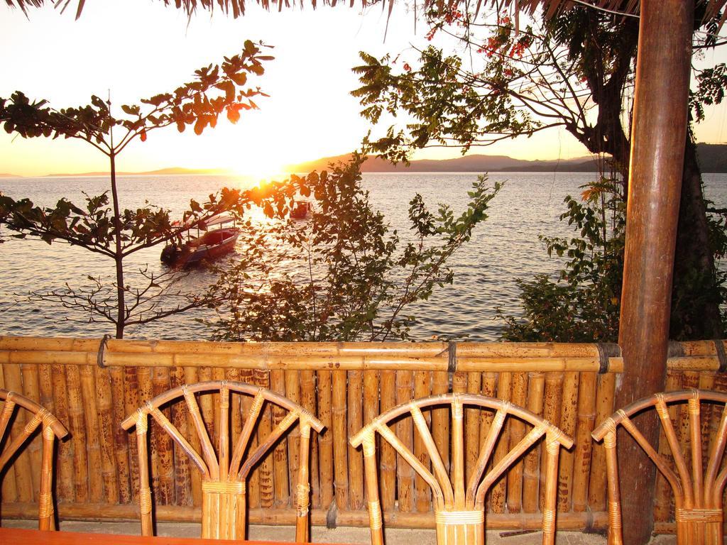 Raja Laut Dive Resort Bunaken Exterior foto